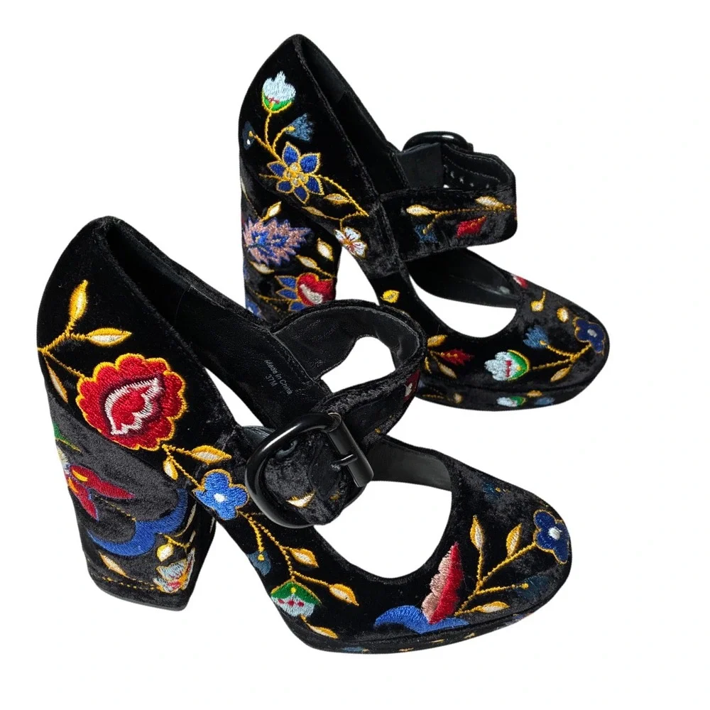Alice + Olivia Embroidered Velvet Platform Mary Jane Block Heel Pumps EU 37 US 7